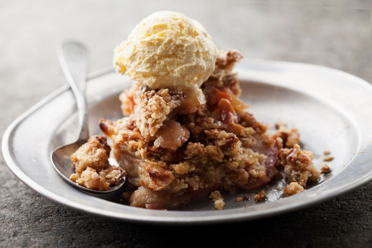 Apple Almond Crisp