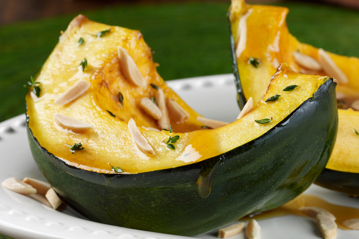 Acorn Squash With Honey And Almonds 