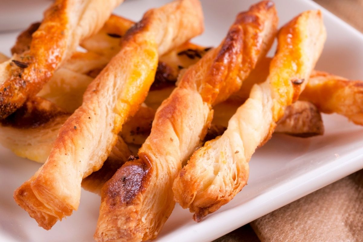 Sweet Almond Twists