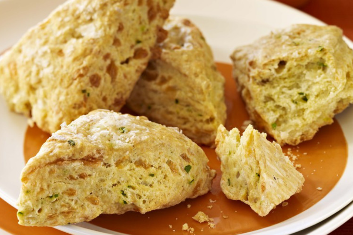 Almond Apricot Scones