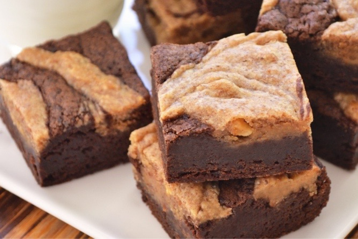 Almond Cheesecake Swirl Brownies