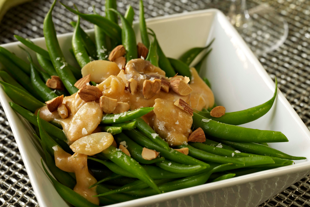 Roasted Green Beans With Almond Brittle