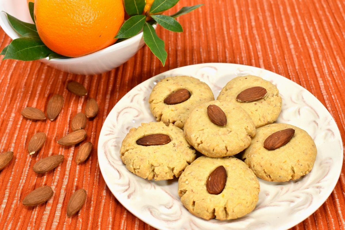 Almond Orange Butter Cookies