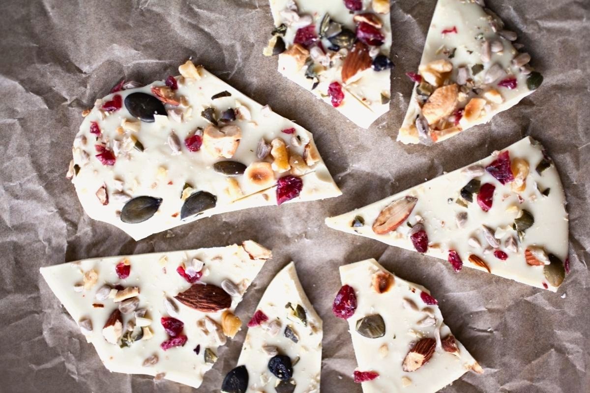 Holiday Almond Bark