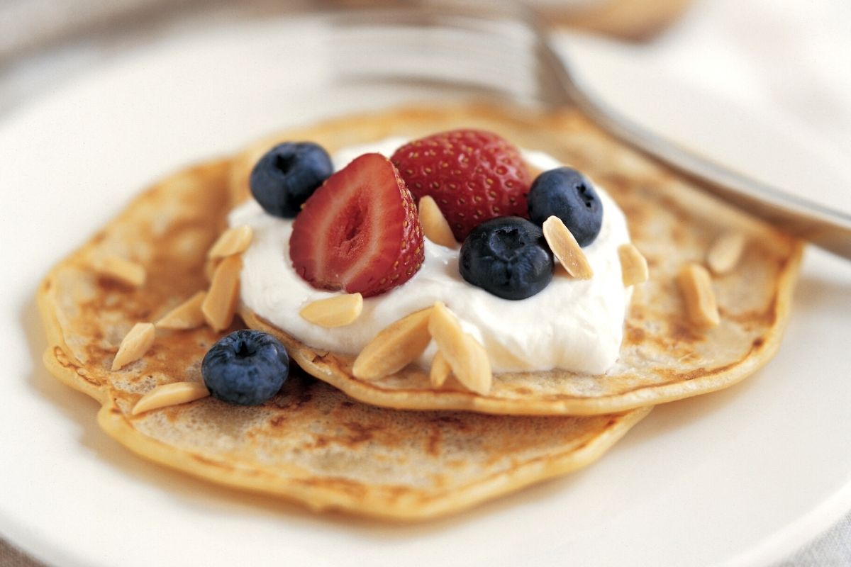 Oatmeal Almond Pancakes